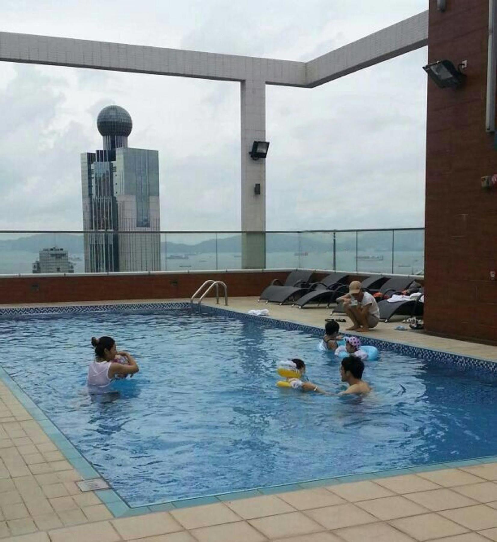 ラマダ ホンコン ハーバー ビュー 4* 香港